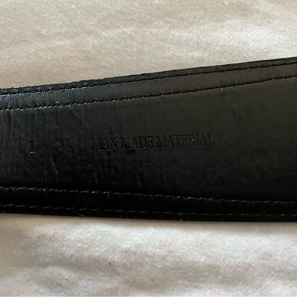 Elegant Black and Cream Women's Belt - Picture 10 of 13